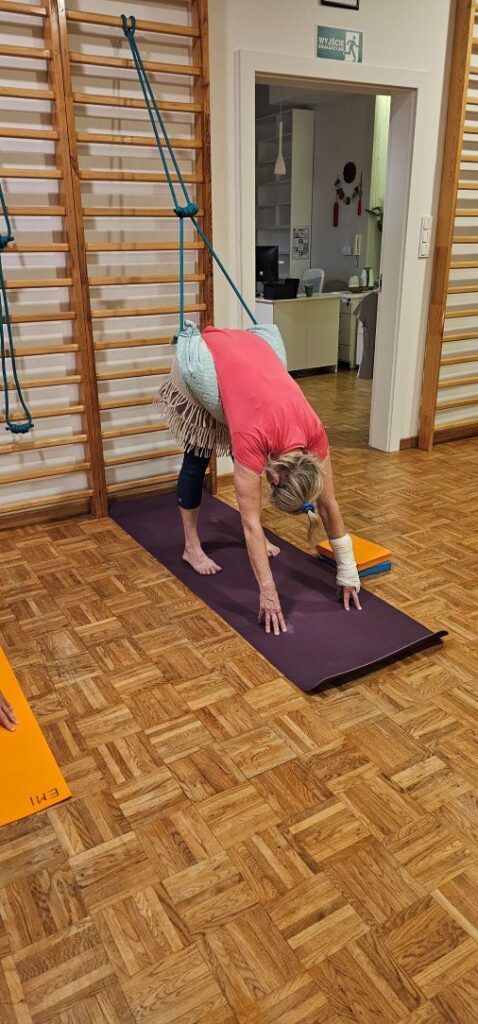 uttanasana w linie